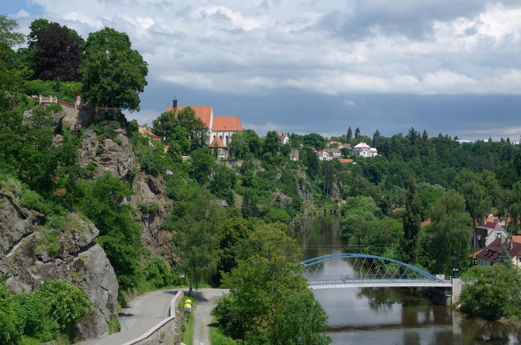 Pstrossova Vila - U Klasterni Zahrady Bechyně エクステリア 写真